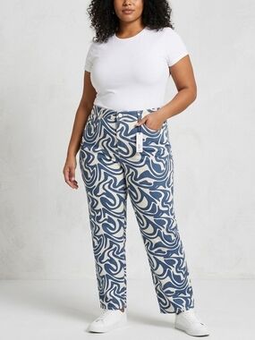 Rue+ Retro Swirl Plus-Size Skate Jeans - Blue and Off-White 1X